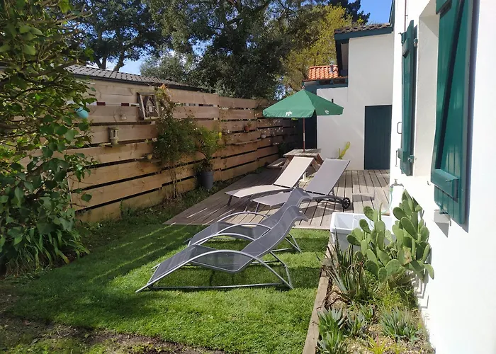 Charming Near Hossegor Golf And Villa